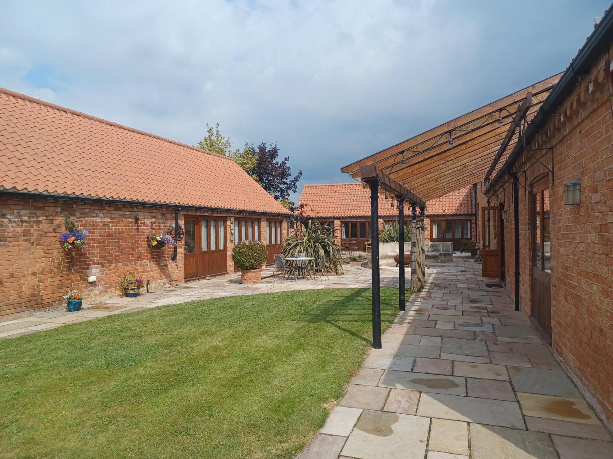 Woodlands Holiday Homes South Clifton Eksteriør billede