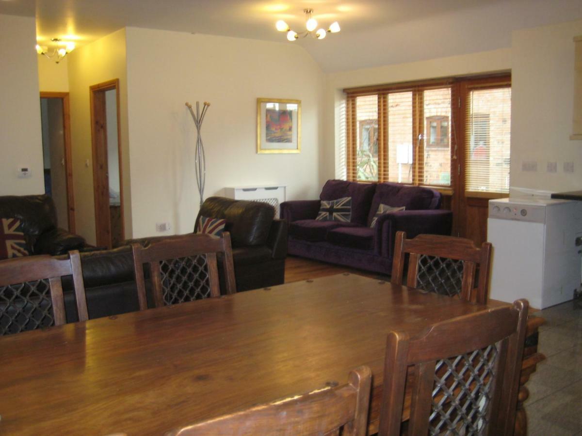 Woodlands Holiday Homes South Clifton Eksteriør billede